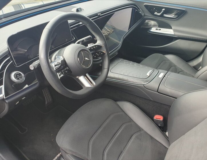 Mercedes-Benz Třídy E Sedan / Limuzína 2,0 l 145 kw