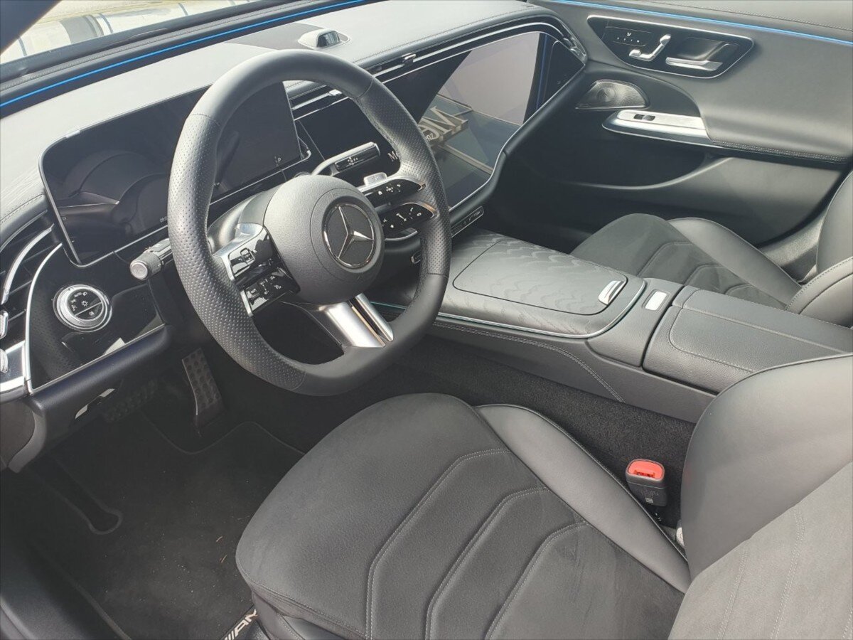 Mercedes-Benz Třídy E Sedan / Limuzína 2,0 l 145 kw