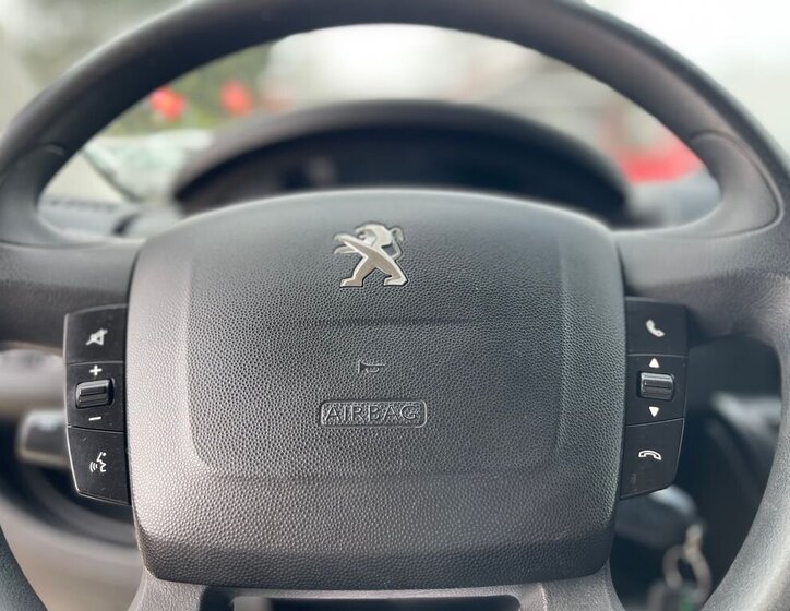 Peugeot Boxer Skříň 2,2 l 103 kw