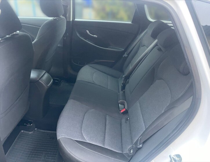 Hyundai i30 Kombi 1,5 l 117 kw