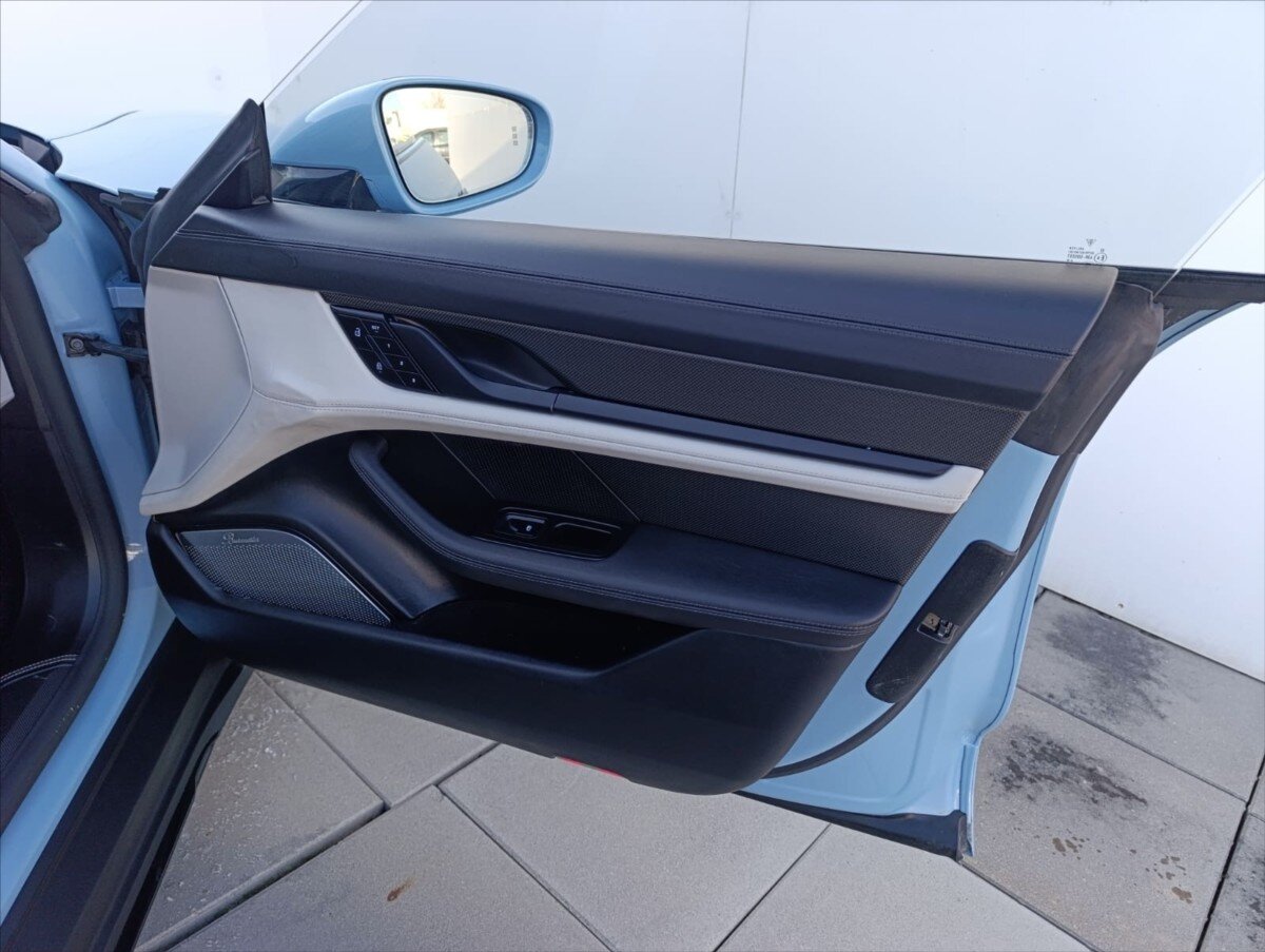 Porsche Taycan Kombi 0,0 560 kw