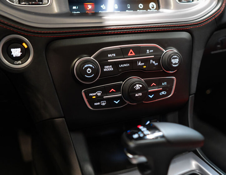 Dodge Charger Sedan 6,4 l 362 kw