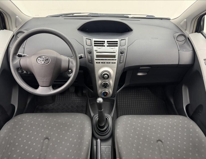 Toyota Yaris Hatchback 1,3 l 64 kw