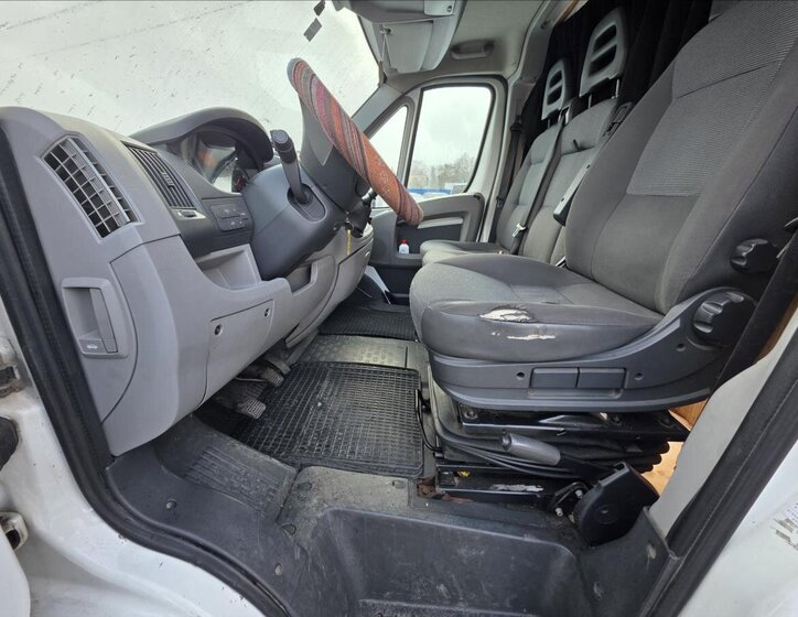 Peugeot Boxer 27