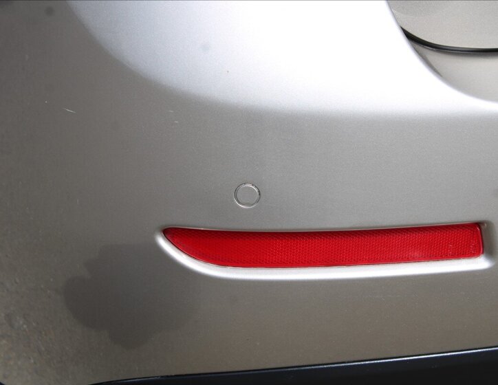 Renault Latitude Sedan / Limuzína 2,0 l 127 kw