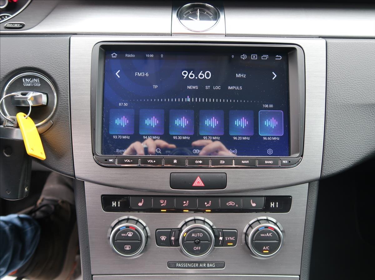 Volkswagen Passat Kombi 2,0 l 103 kw