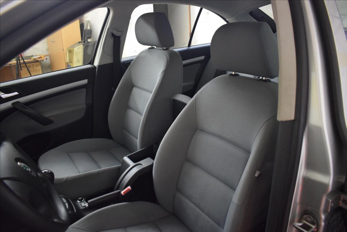 Škoda Octavia Liftback 1,6 l 75 kw