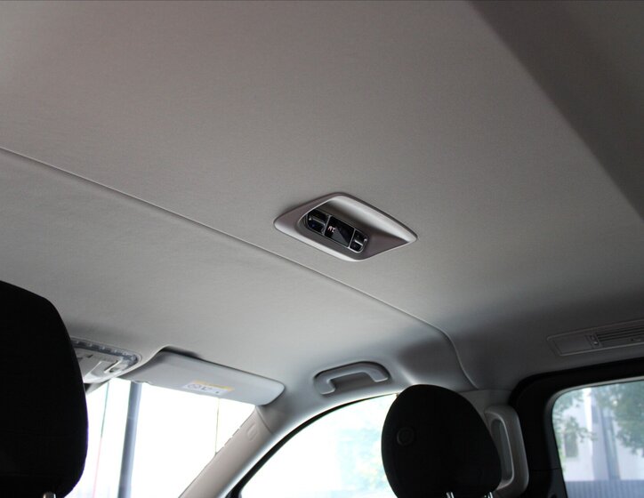 Mercedes-Benz Třídy V MPV 2,0 l 140 kw