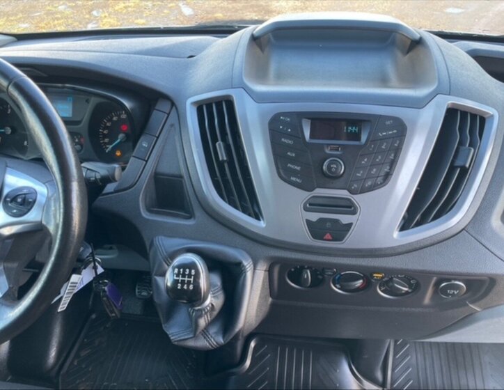 Ford Transit Skříň 2,0 l 77 kw