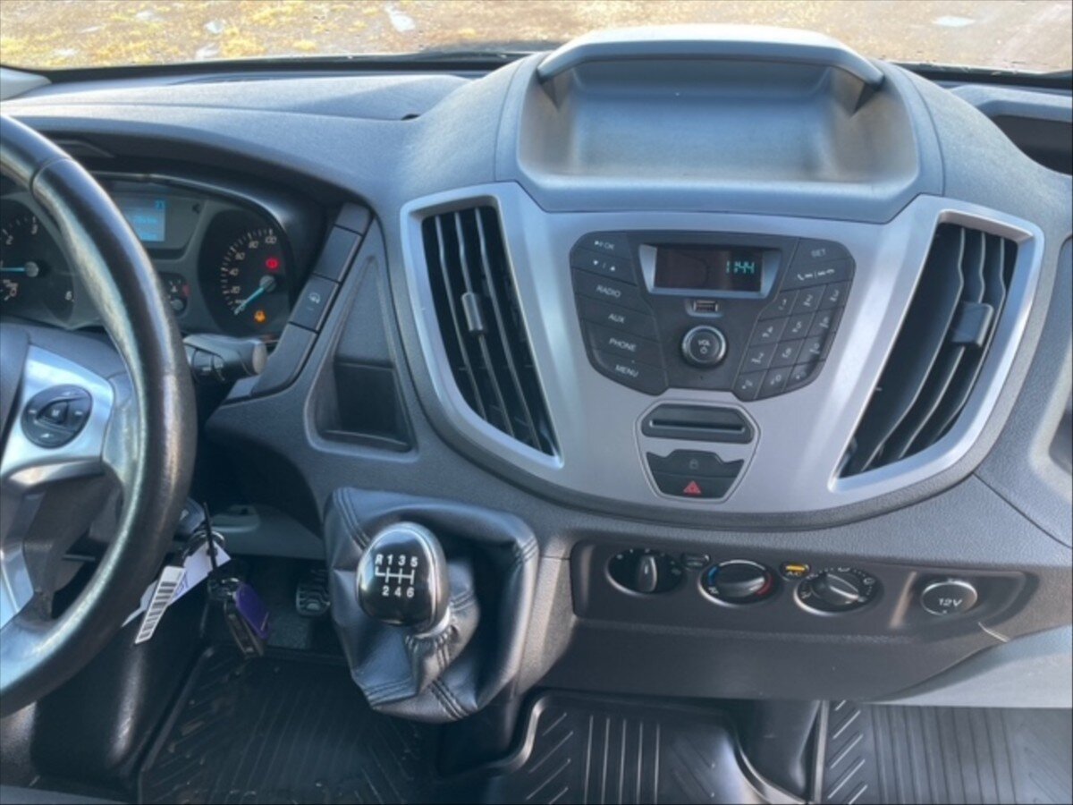 Ford Transit Skříň 2,0 l 77 kw