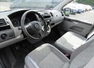 Volkswagen Transporter 9