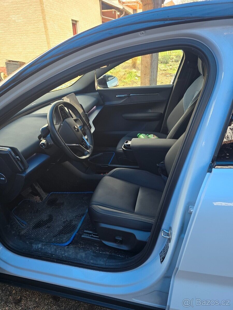 Volvo EX30 SUV 0,0 0
