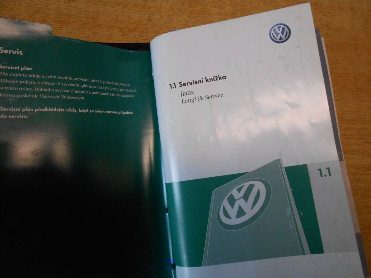 Volkswagen Jetta Sedan 2,0 l 103 kw