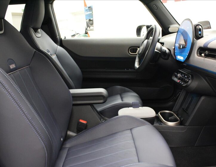 Mini Cooper Hatchback 2,0 l 150 kw