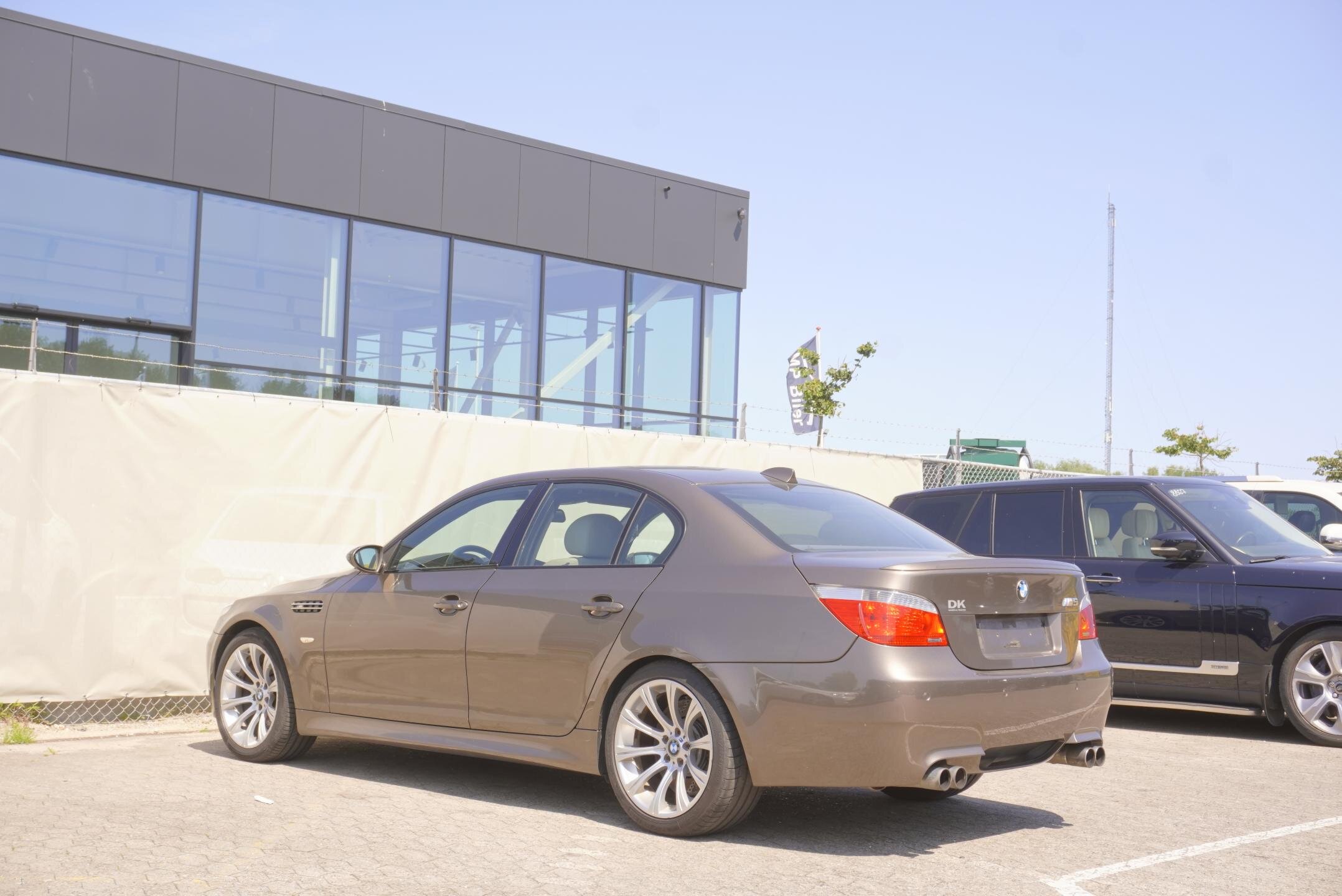 BMW M5 Sedan 5,0 l 373 kw