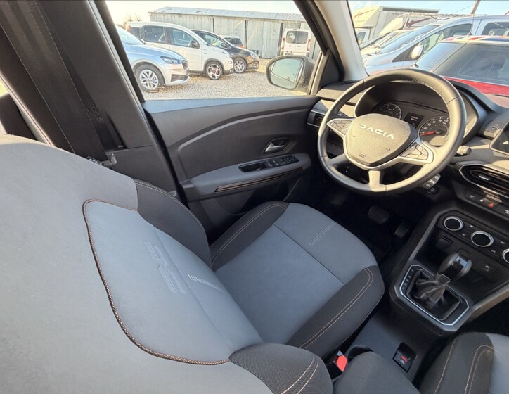 Dacia Sandero 31