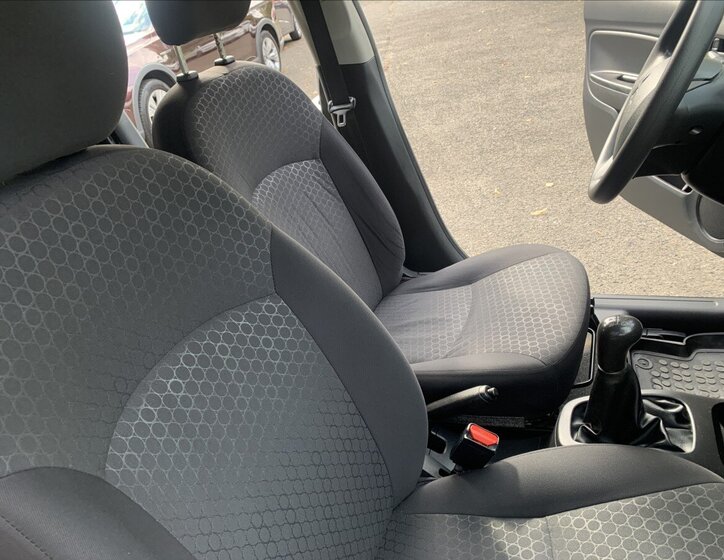 Mitsubishi Space Star 12