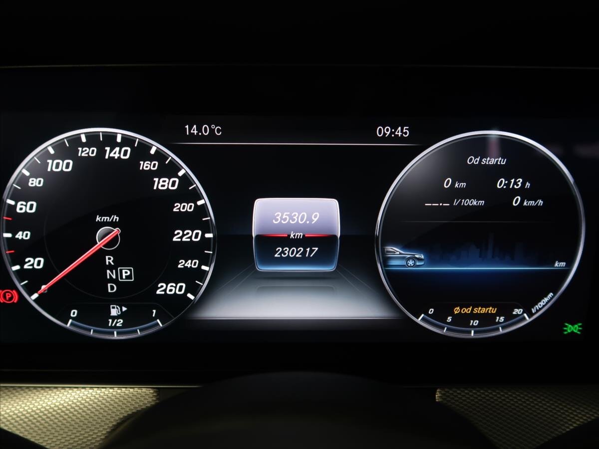 Mercedes-Benz Třídy E Kombi 2,0 l 143 kw