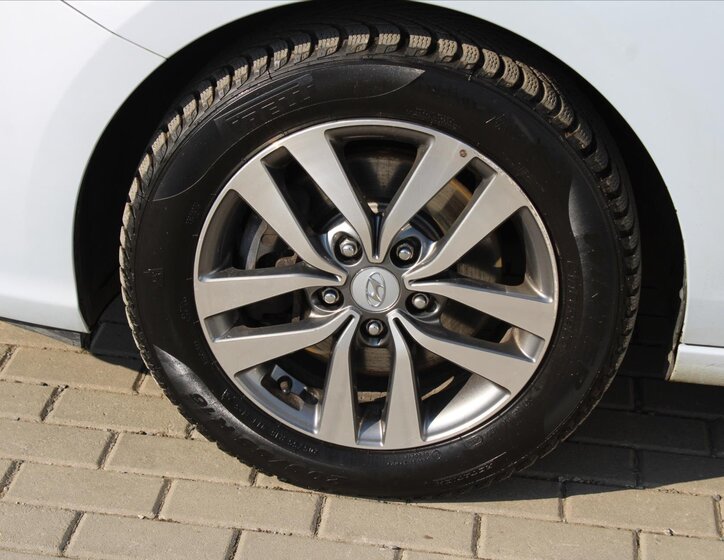 Hyundai i30 Hatchback 998,0 88 kw