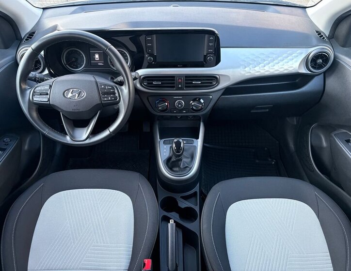 Hyundai i10 Hatchback 998,0 49 kw