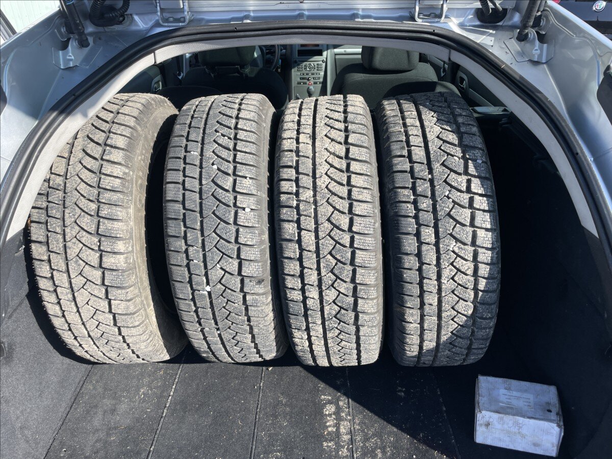 Peugeot 407 Kombi 1,6 l 80 kw