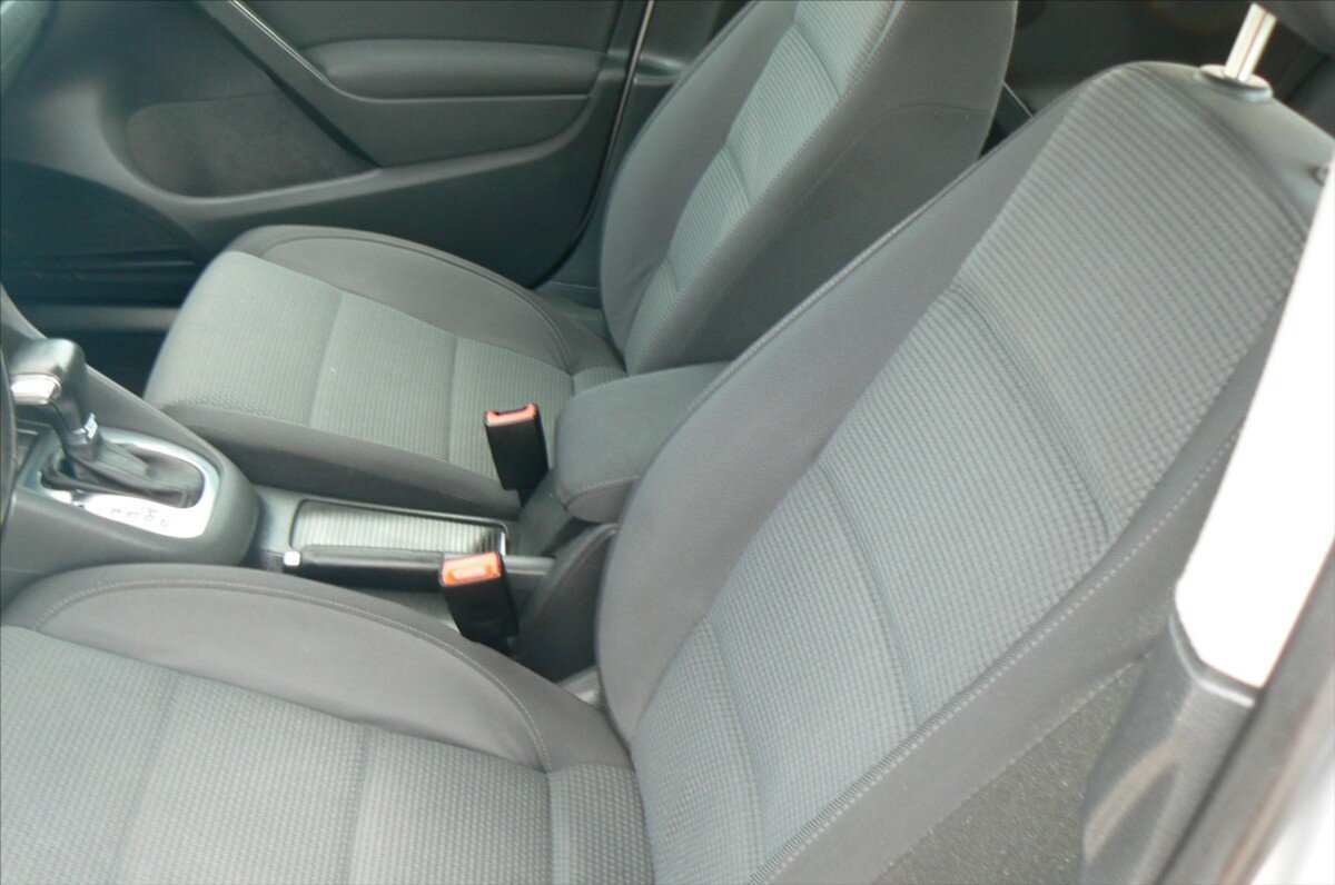 Volkswagen Golf Hatchback 1,4 l 90 kw