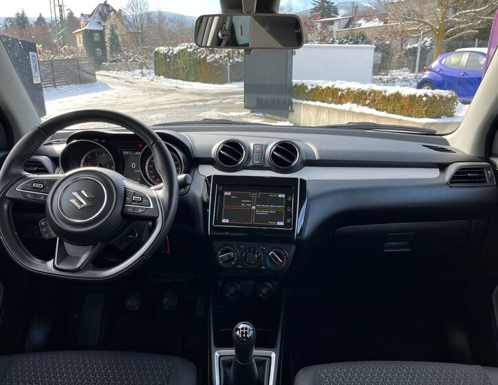 Suzuki Swift Hatchback 1,2 l 61 kw