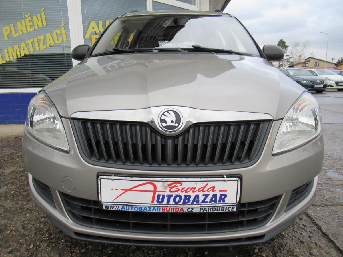 Škoda Roomster Hatchback 1,2 l 51 kw