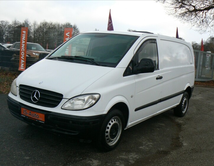Mercedes-Benz Vito 1