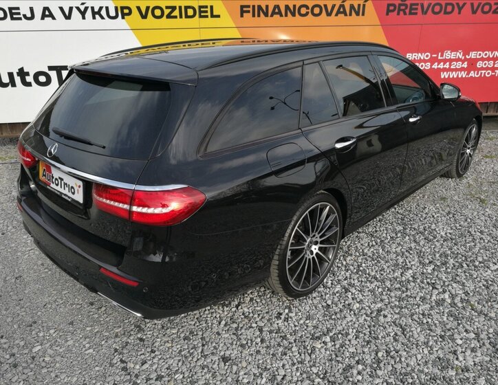 Mercedes-Benz Třídy E Kombi 2,0 l 180 kw