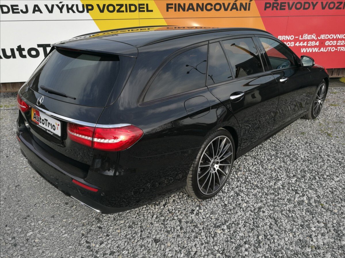 Mercedes-Benz Třídy E Kombi 2,0 l 180 kw