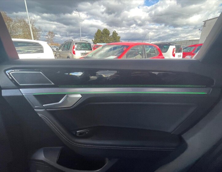 Volkswagen Touareg SUV 3,0 l 210 kw