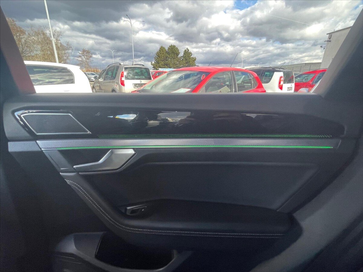 Volkswagen Touareg SUV 3,0 l 210 kw