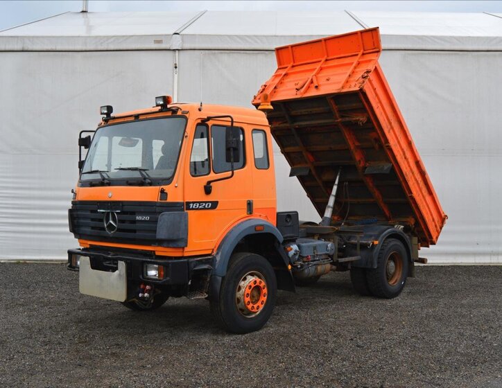 Mercedes-Benz Ostatní 14