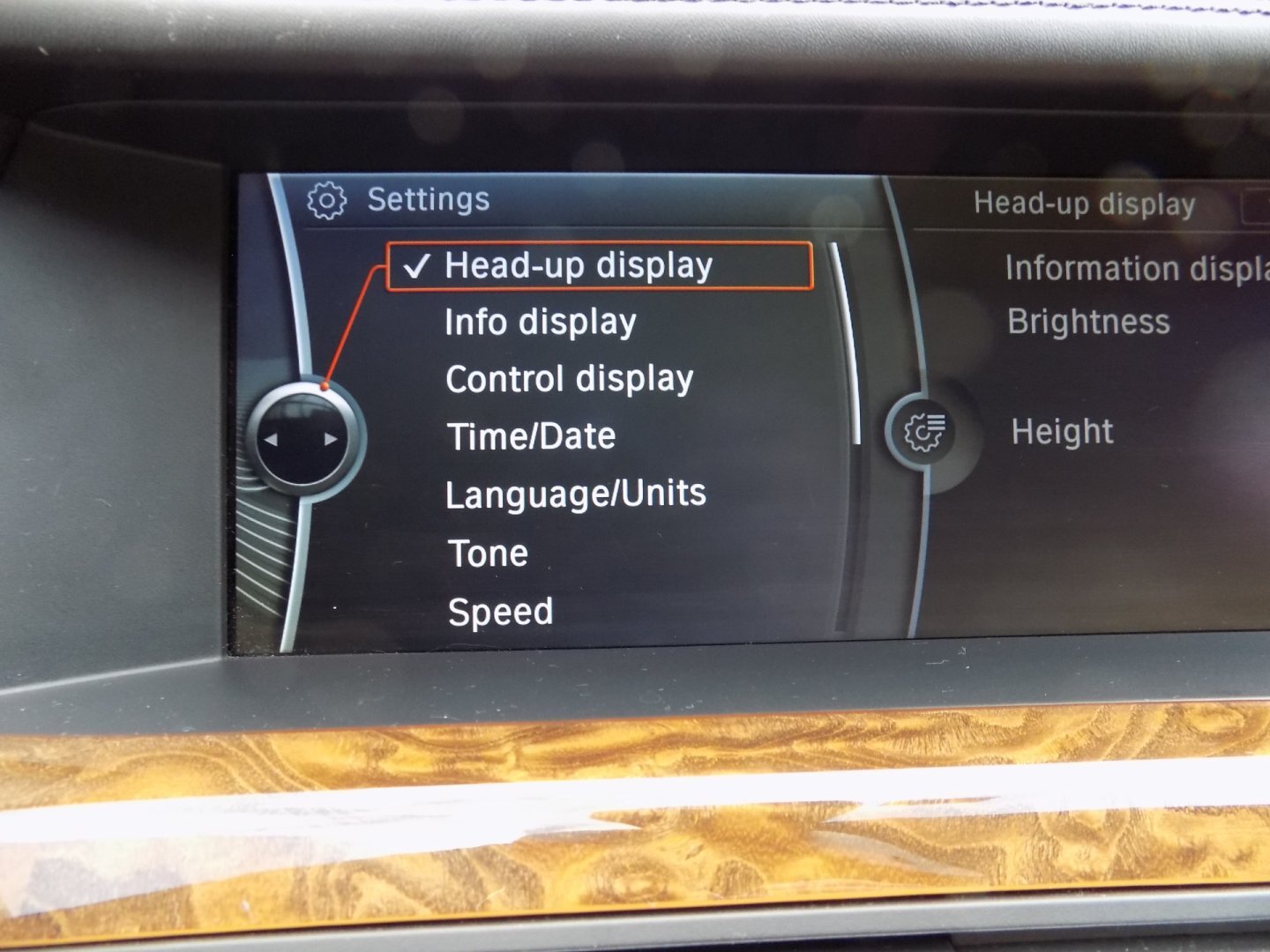 BMW Řada 7 Sedan / Limuzína 3,0 l 225 kw