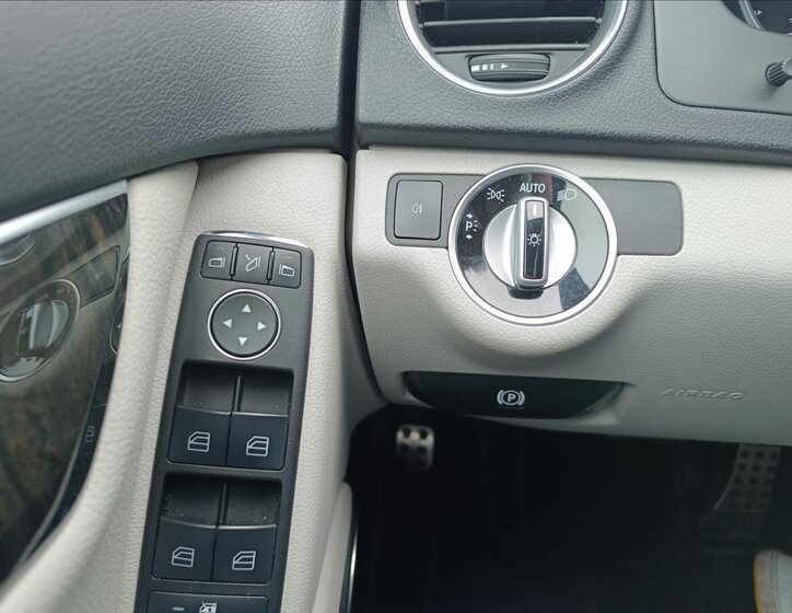 Mercedes-Benz Třídy C Kombi 2,1 l 150 kw