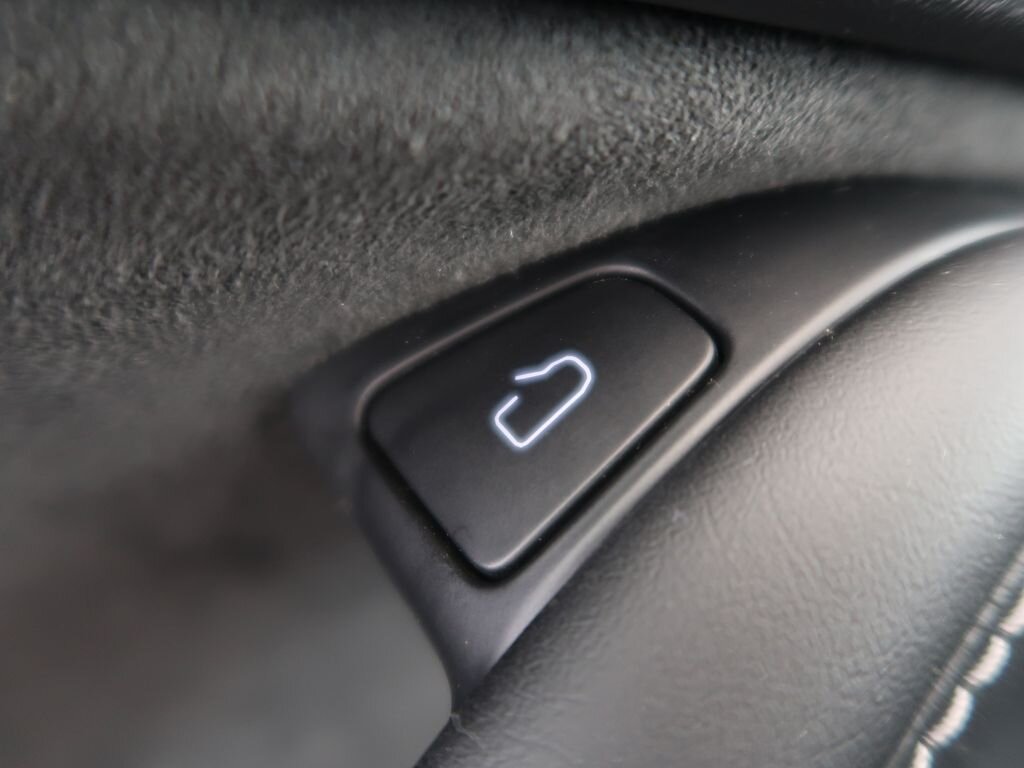 Tesla Model 3 Sedan / Limuzína 0,0 0