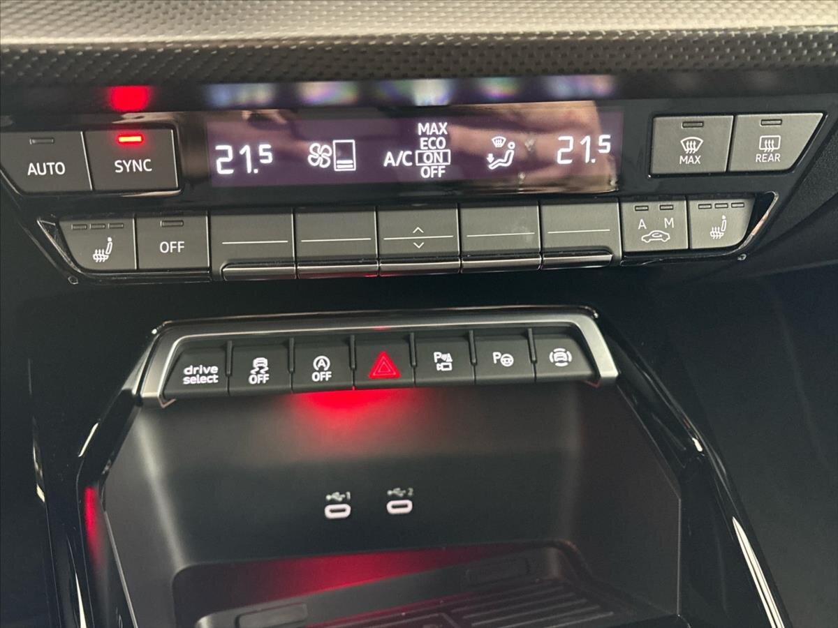 Audi RS 3 Sedan / Limuzína 2,5 l 294 kw