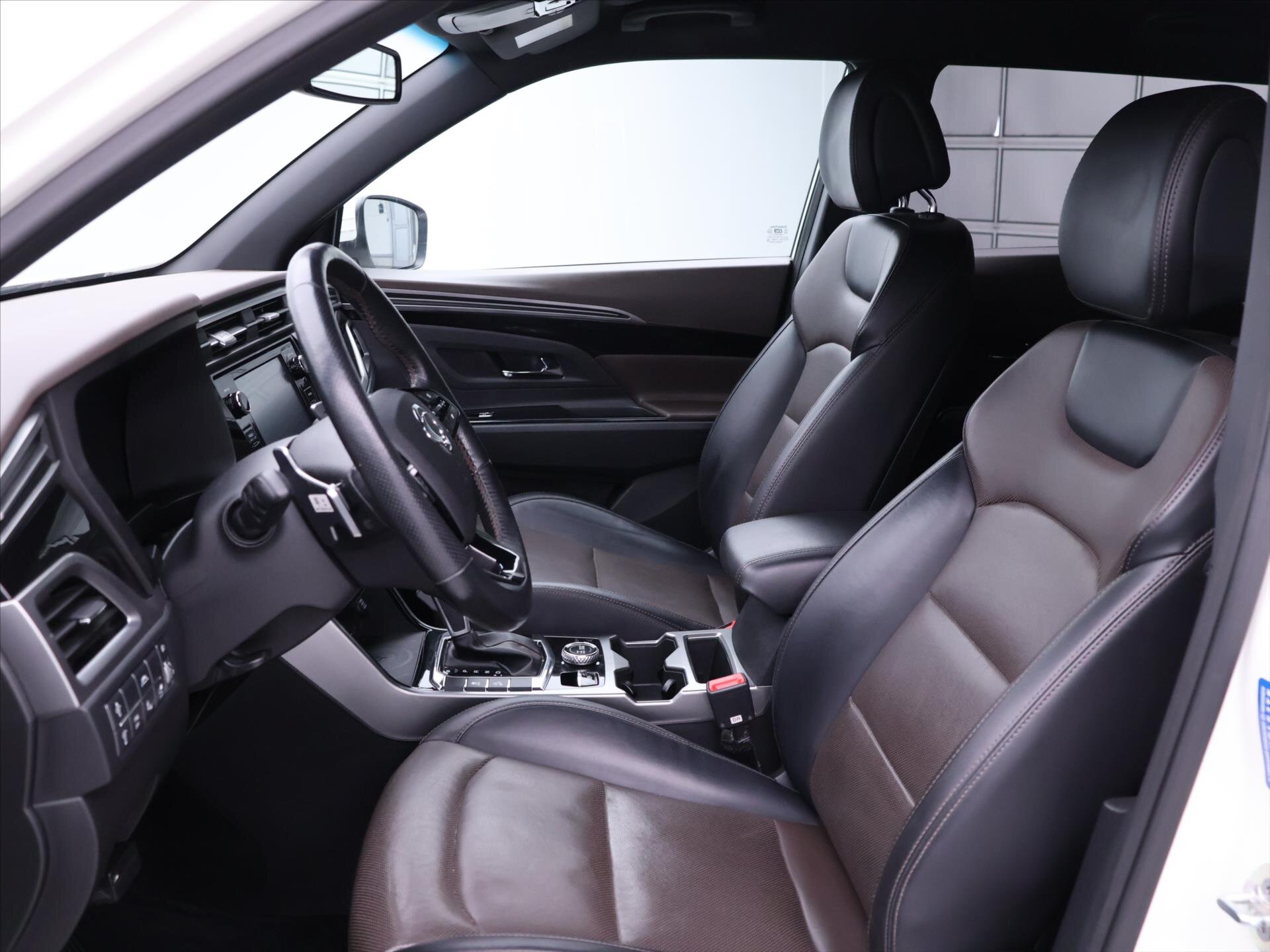 SsangYong Korando SUV / Terénní 1,5 l 120 kw