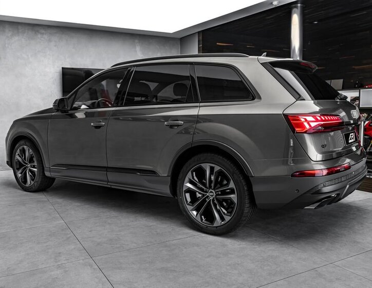 Audi Q7 SUV 3,0 l 210 kw