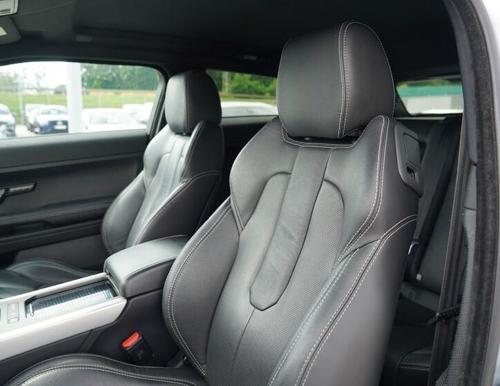 Land Rover Range Rover Evoque 25