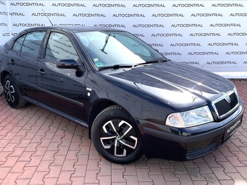 Škoda Octavia Sedan / Limuzína 1,6 l 75 kw