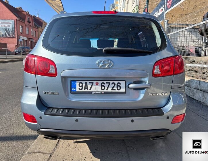 Hyundai Santa Fe SUV / Terénní 2,2 l 114 kw