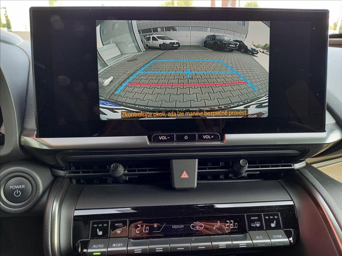 Toyota C-HR SUV / Terénní 2,0 l 145 kw