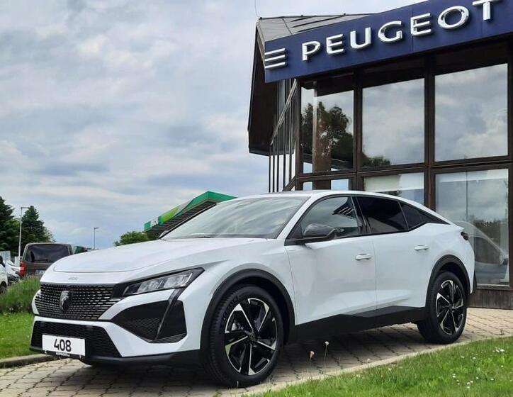 Peugeot 408 1