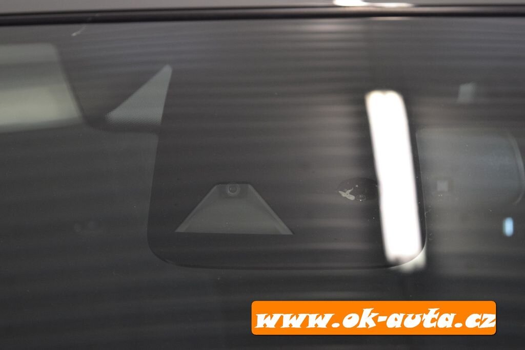 Nissan Qashqai SUV / Terénní 1,5 l 85 kw