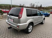 Nissan X-Trail SUV / Terénní 2,5 l 121 kw