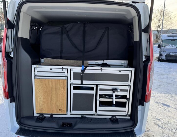 Ford Tourneo Custom 5