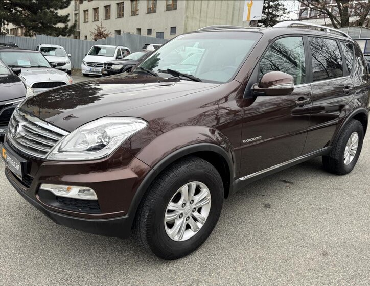 SsangYong Rexton SUV / Terénní 2,0 l 114 kw