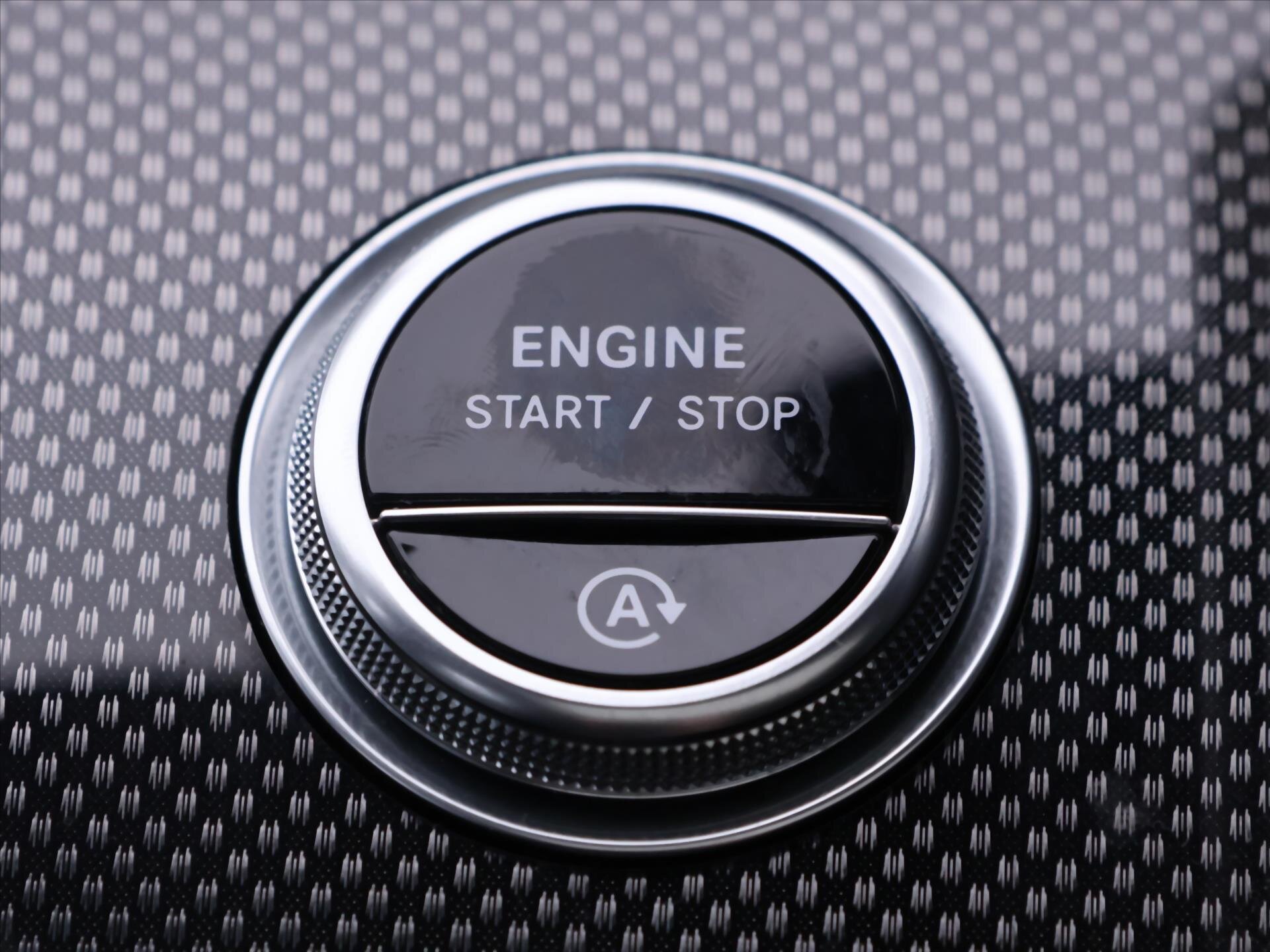 Mercedes-Benz Třídy C Sedan 2,0 l 519 kw